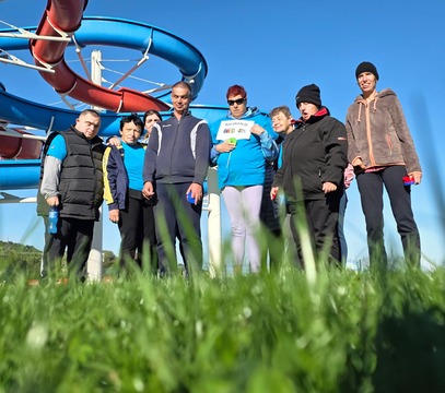 Skupina, pripravljena na balinanje. Foto: VDC Koper.