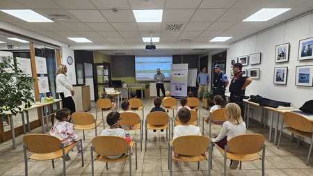 Dogodek v okviru Evropskega tedna mobilnosti je potekal v izolski mestni knjižnici. 